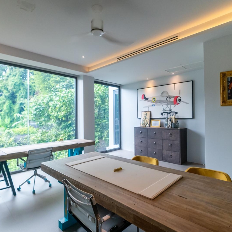Patong 5 Bedroom Pool Villa office 2