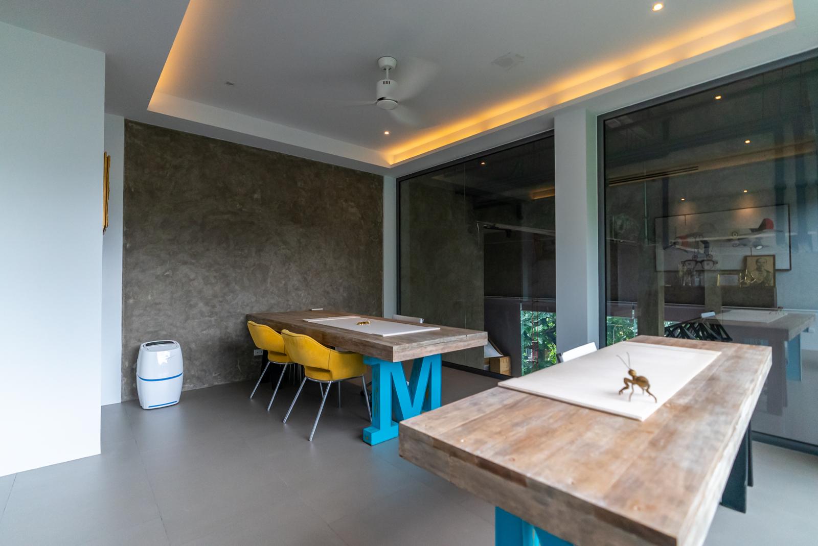 Patong 5 Bedroom Pool Villa office